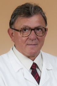 vedoucí pracoviště doc. MUDr. Petr Petr, PhD