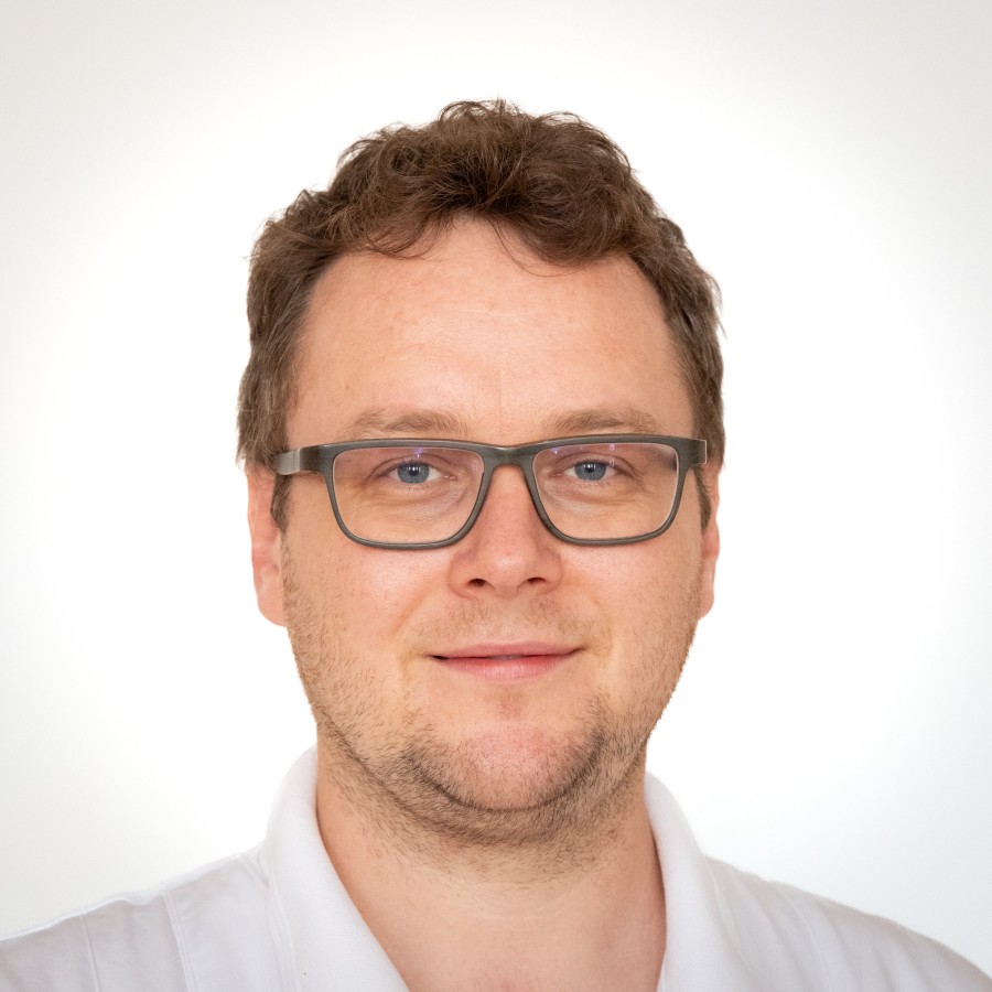 fotka MUDr. Jiří Vlček 